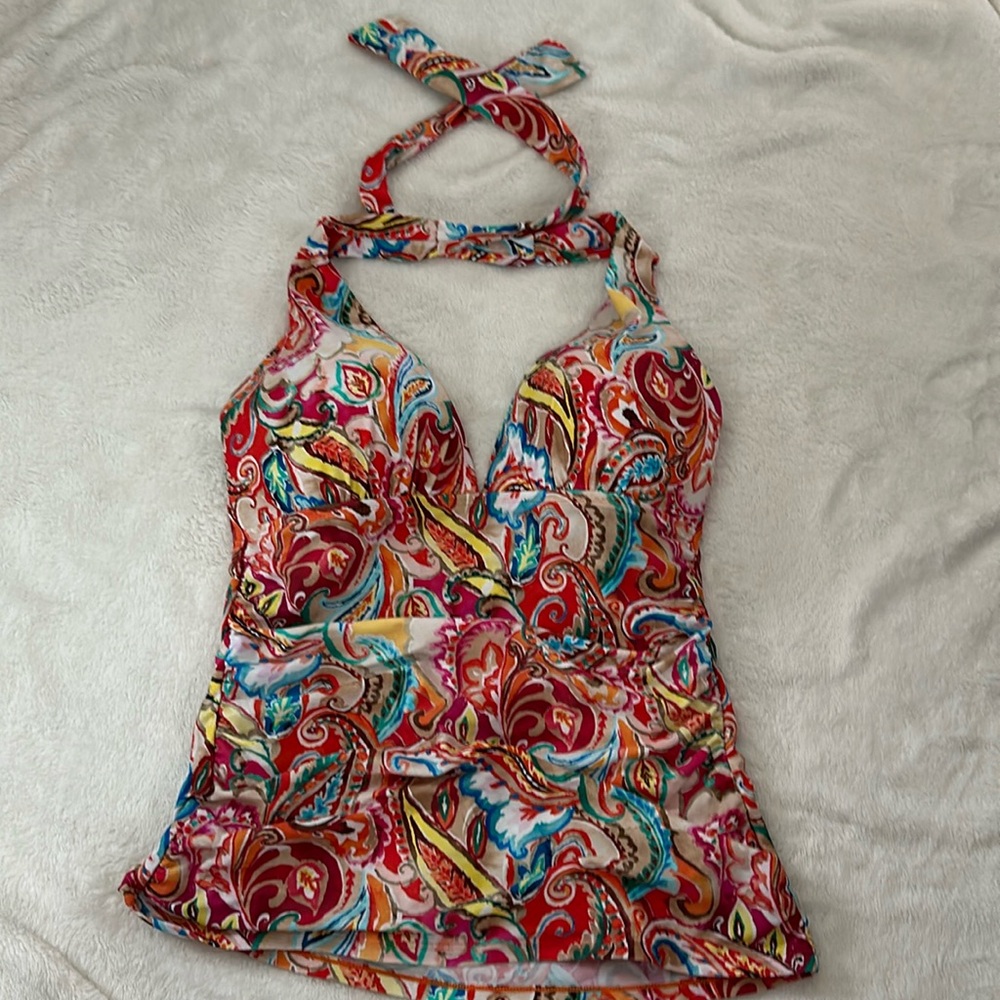 Ralph Lauren women’s halter tankini top. Ruched, tummy control. Size 8.